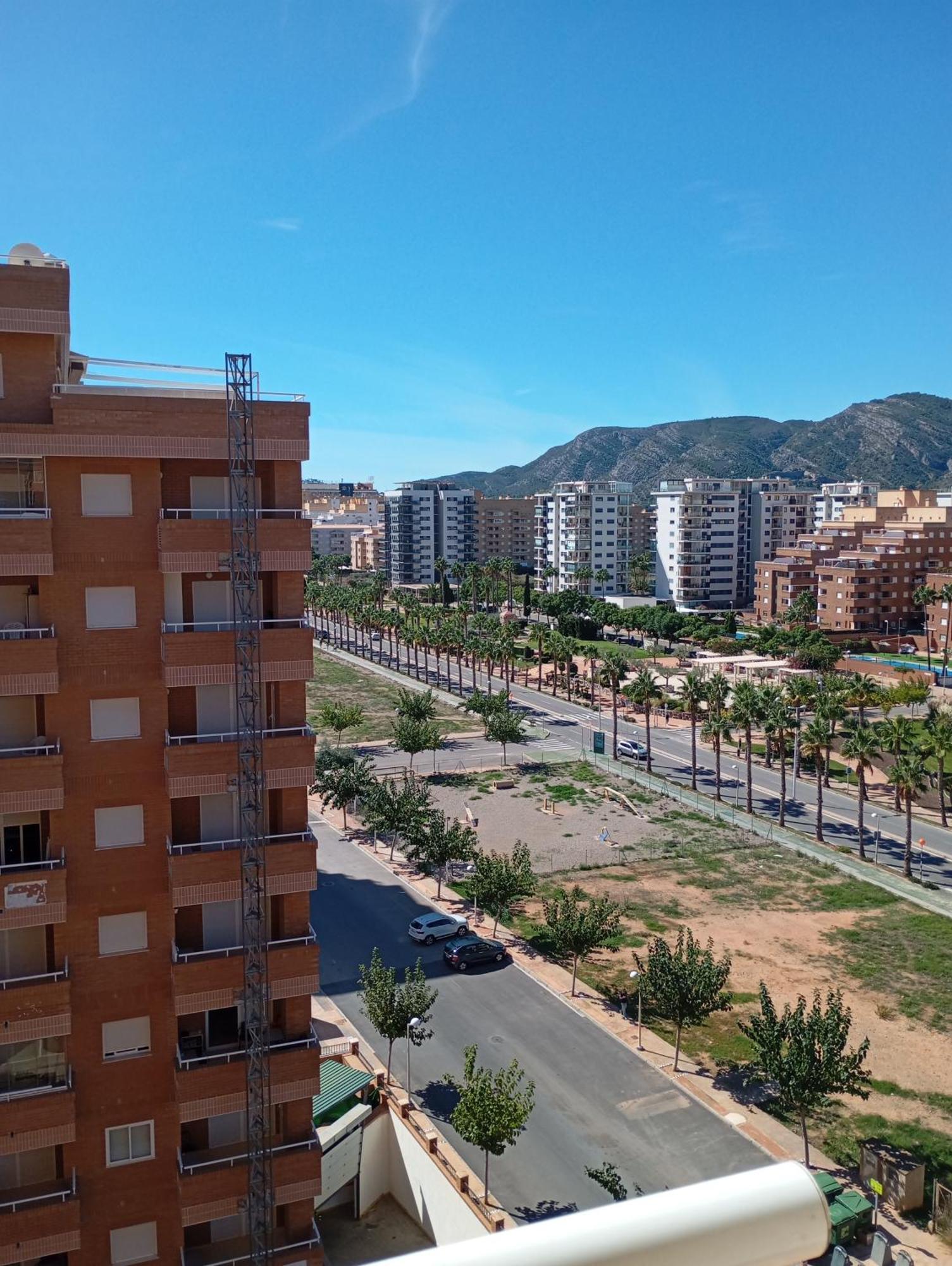 Apartamentos Laterales Con Vistas Al Mar - Primera Linea - Urb. Marina D'Or オロペサ・デル・マール エクステリア 写真