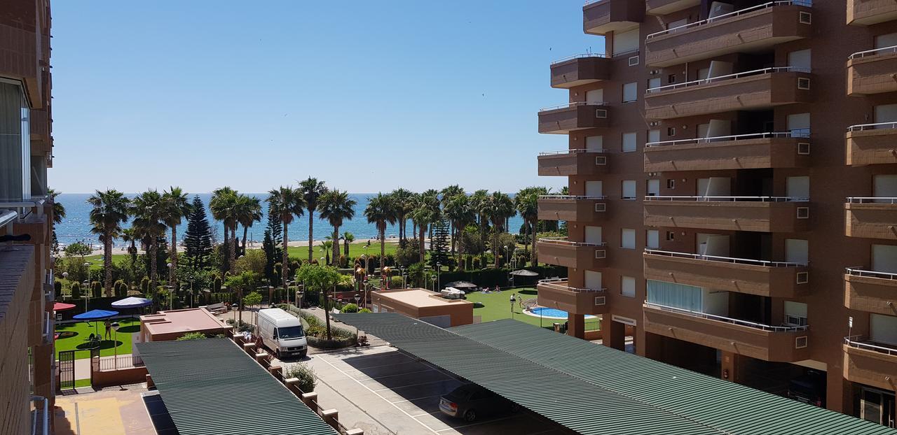 Apartamentos Laterales Con Vistas Al Mar - Primera Linea - Urb. Marina D'Or オロペサ・デル・マール エクステリア 写真